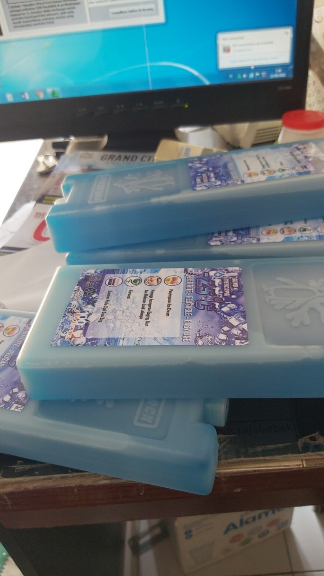 Ice Pack Bata / Ice Pack Kotak / Blue Ice Gel Pack Pengganti Dry Ice