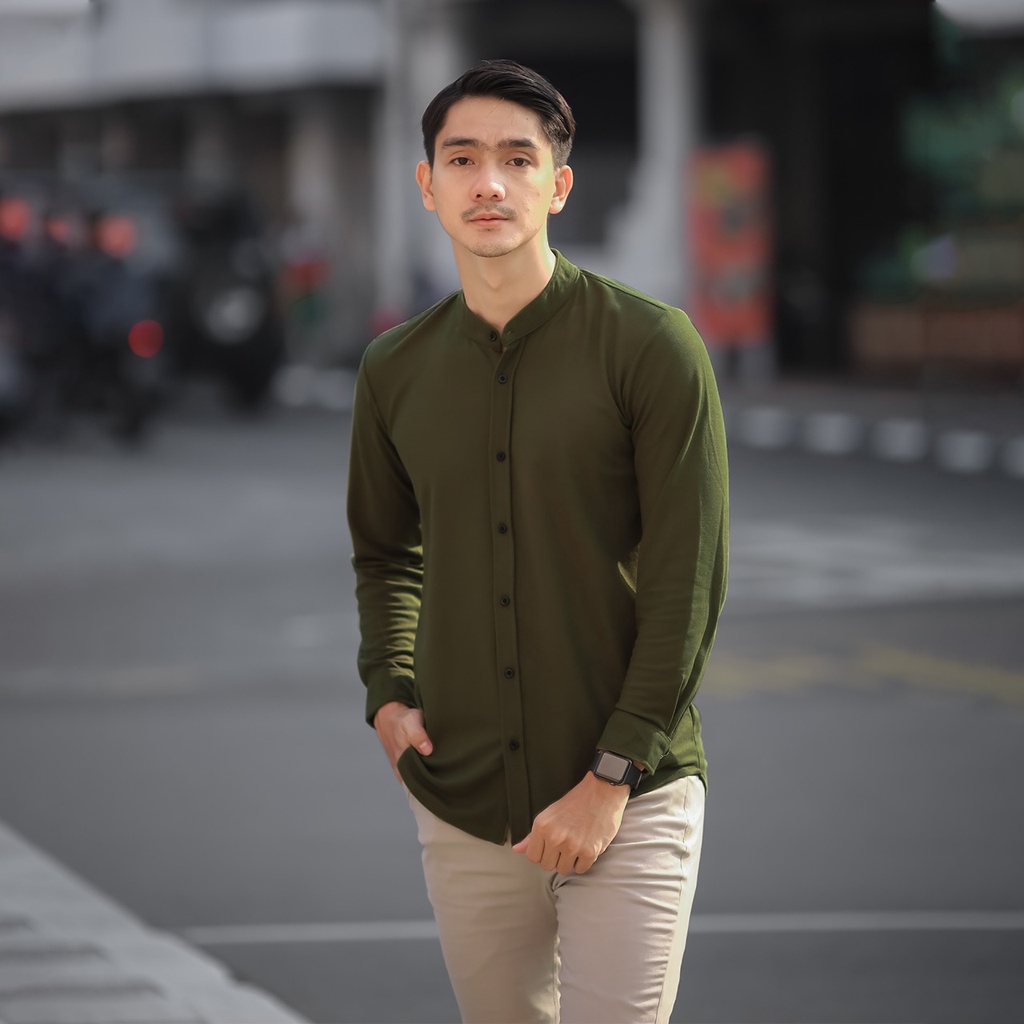 BROGUY Kemeja Pria Lengan Panjang Basic Polos Kerah Sanghai Casual Slimfit Army Size M - XXL