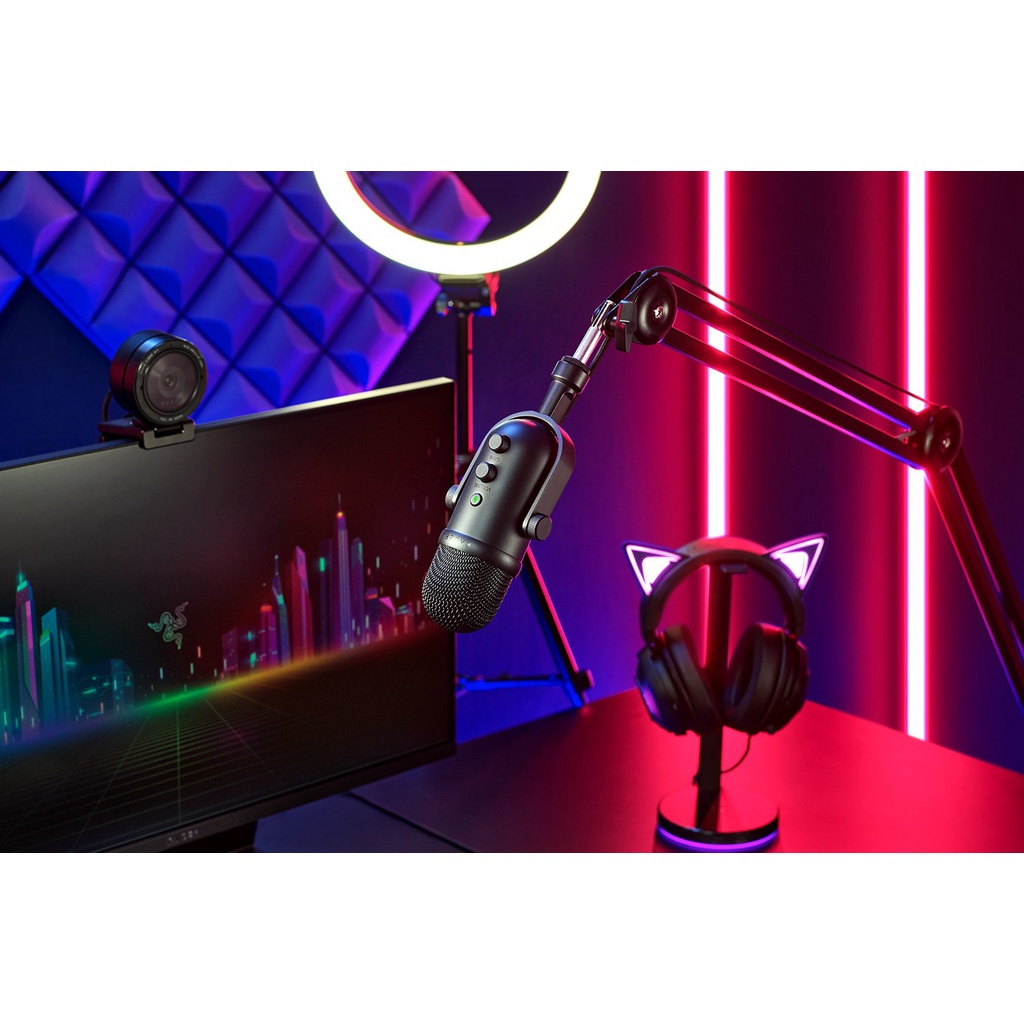 Razer Seiren V2 Pro - Professional-grade USB Microphone for Streamers