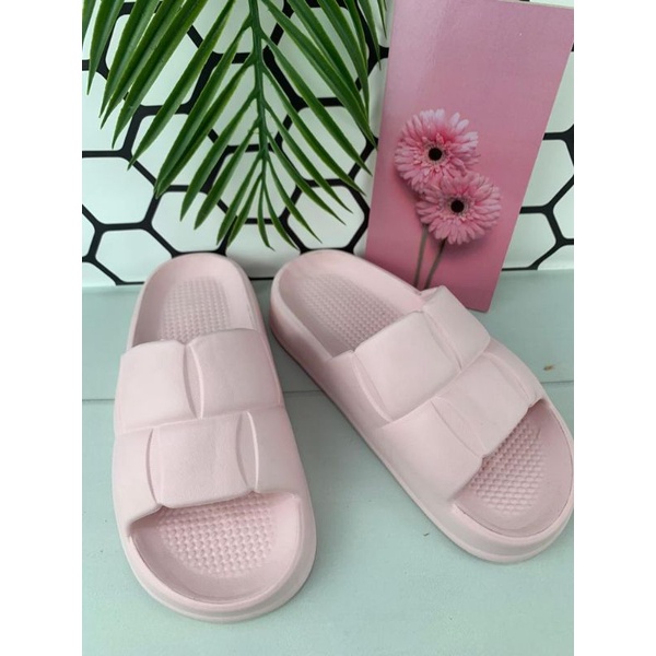 Sandal Korean Style MINISO Soft Slipper Anti Slip Elastic Empuk