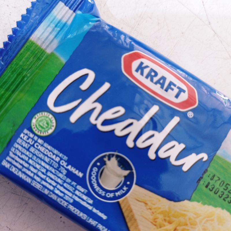 

Keju Kraft cheddar midi 70gr