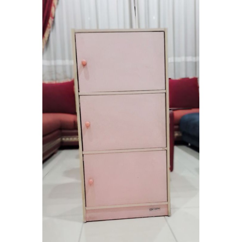 Lemari/Lemari baju/rak buku/rak serbaguna/ bekas/second Merk OLYMPIC, khusus jabodetabek.
