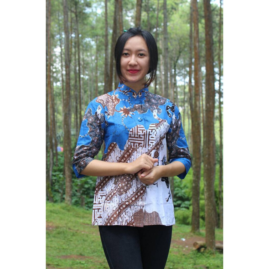  Baju  Batik  Wanita  Model Blouse Warna Biru Tua Kemeja 