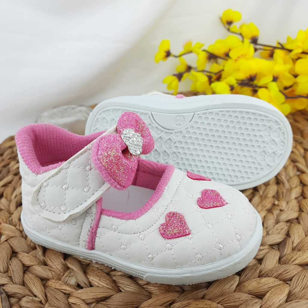 mandirishoesstore-SEPATU LOVE ANAK PEREMPUAN 1 2 3 4 5 6 TAHUN DAY02