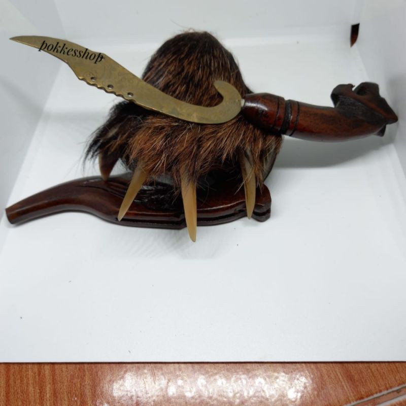 Satu Set Kujang Prabu Siliwangi &maung Bodas