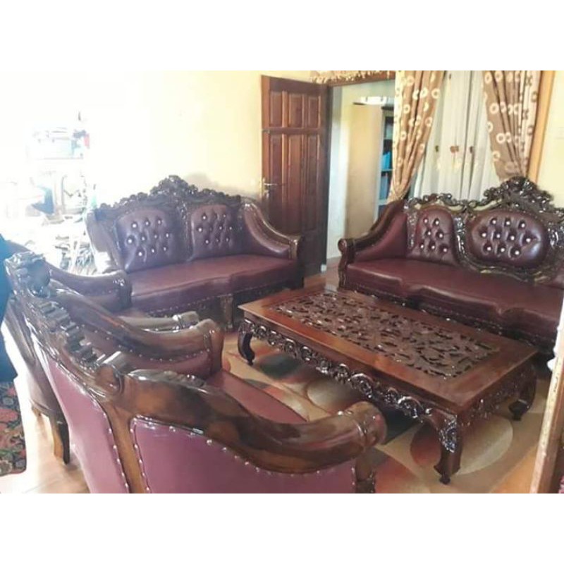 Kursi tamu ganesa