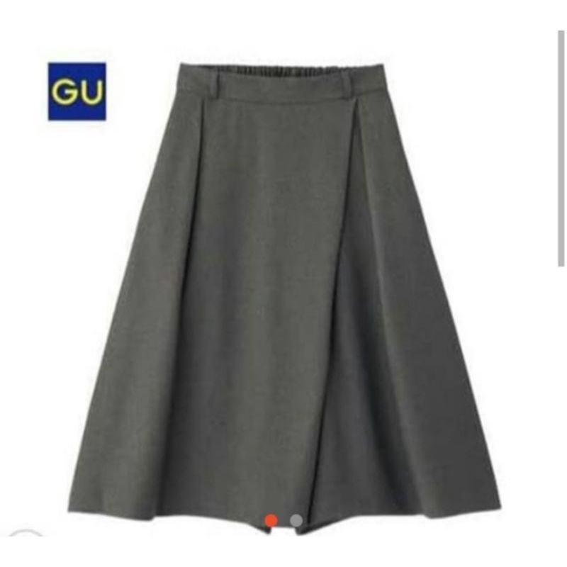 KULOT PENDEK GU GAUCHO/KULOT GU UNIQLO