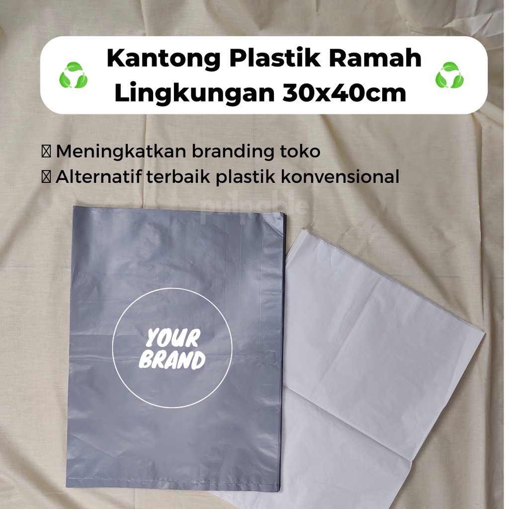

Custom Biodegradable Kantong Baju / barang 30x40 cm ramah lingkungan hd no plong / HD TANPA PLONG
