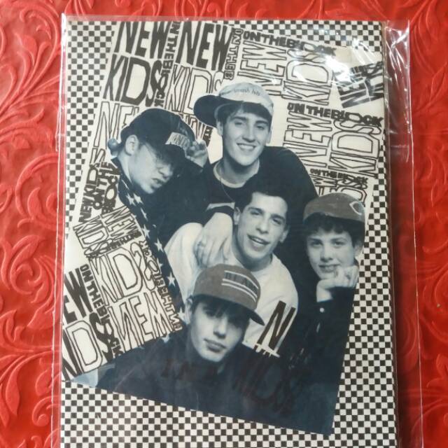Koleksi Kertas Surat Jadul Thema Boyband New Kids On The Block