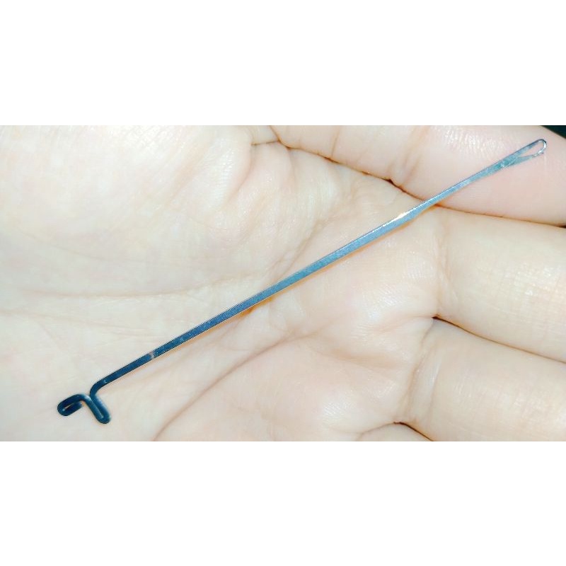 jarum jahit shuttlecock