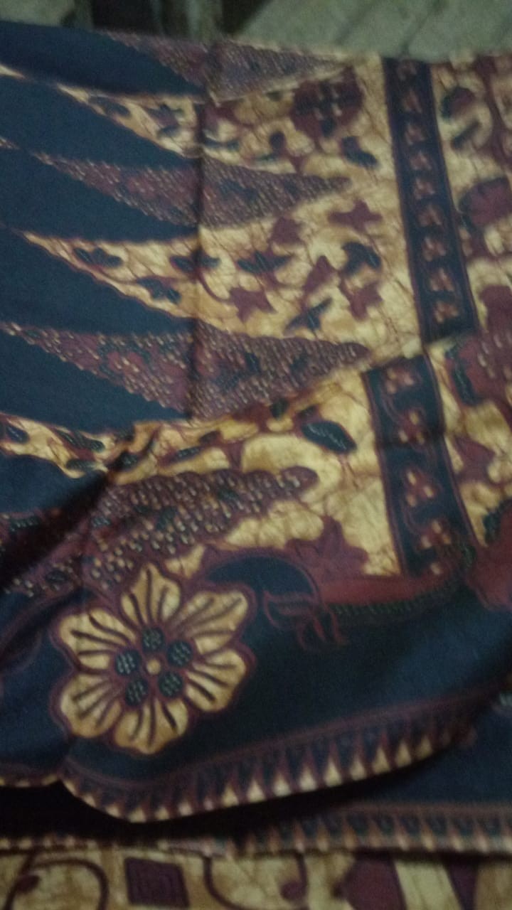 Kain Sarung Batik Wanita  Katun Solo Murah Premium Jarik Melahirkan Batik Katun Halus Santoso A