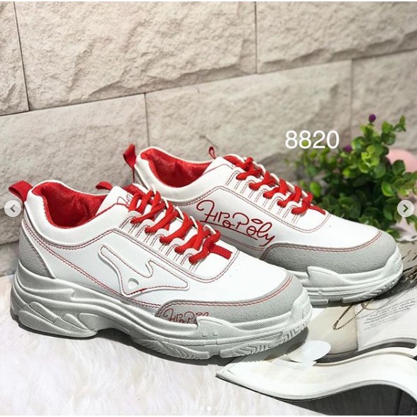 Sepatu Sneakers B8820