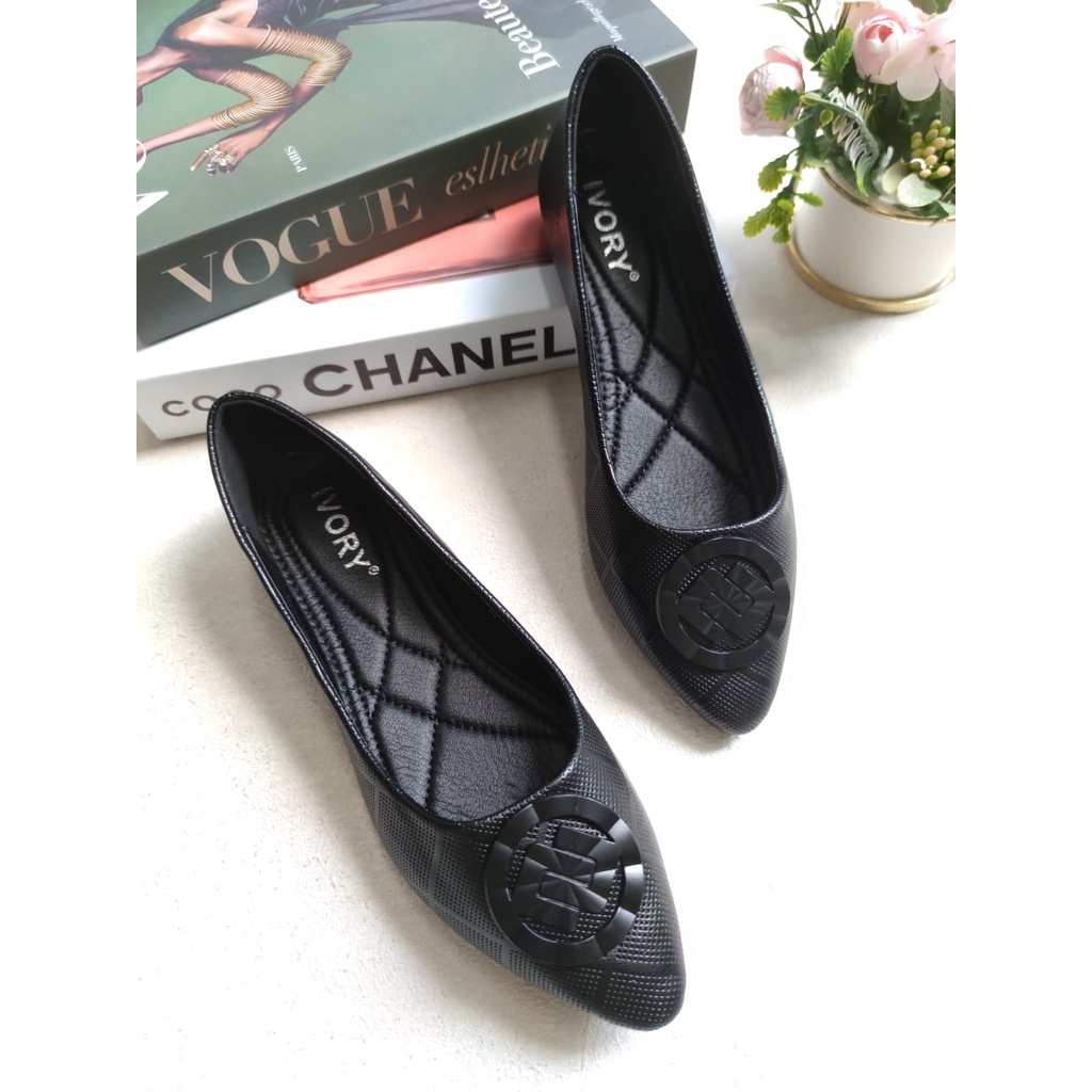 IVORY Sepatu Flat Wanita Import 999-72