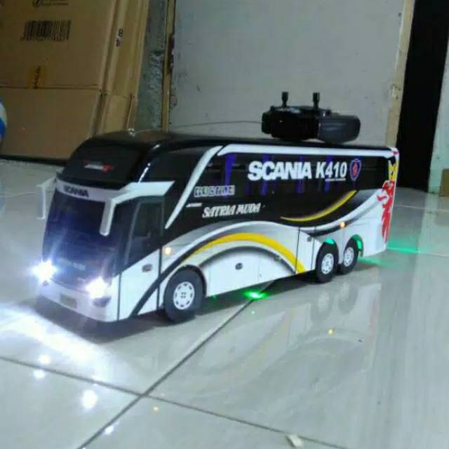 Miniatur Bus RC & NON RC Satria Muda JB2+ Scania Tronton Skala 1:35 variasi lampuan