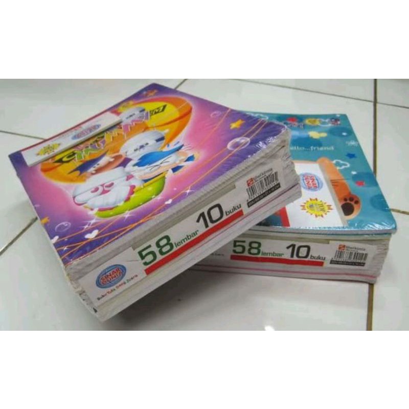 Grosir Buku Sidu 58 Lembar(1pack isi 10) SPESIFIKASI PRODUK :Merk : sinar dunia Cover : netral  Bahan : hvs Garis : 25 garis Ukuran : kwarto 15 x21 Harga per 10 pcs buku / 1 pak