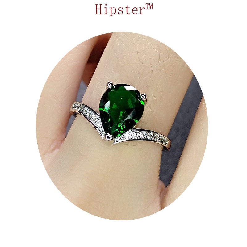 New Design Romantic Inlaid Drop-Shaped Emerald Couple Ring