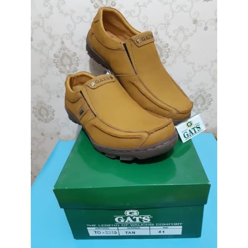 Sepatu Kasual Kulit Gats TO-2210