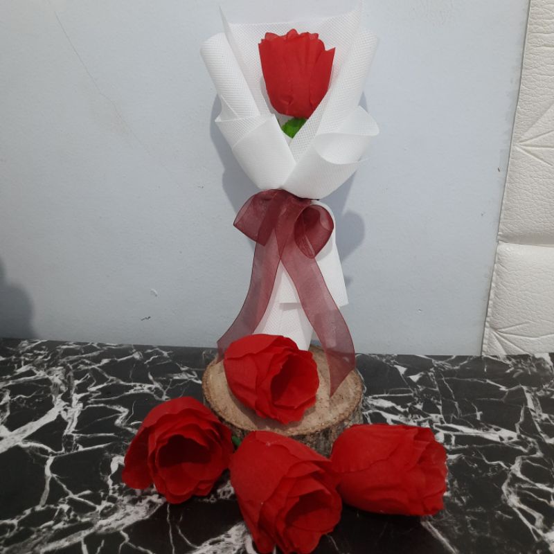 BUNGA ARTIFICIAL/BUNGA MAWAR ARTIFICIAL-Tulips red