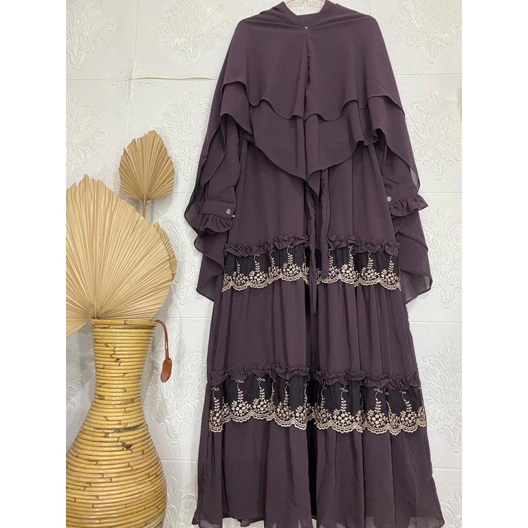Gamis Syari Ceruty Renda Besar
