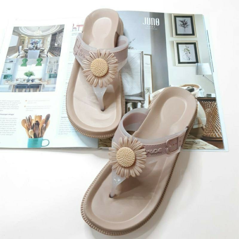 Sandal jepit bunga matahari besar balance 1607-k5