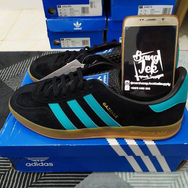 adidas gazelle tosca black