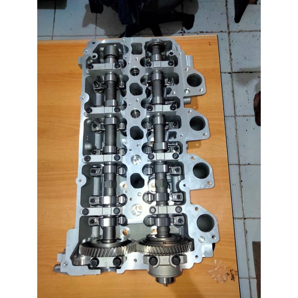 CYLENDER HEAD 4D56U TRITON KOMPLIT