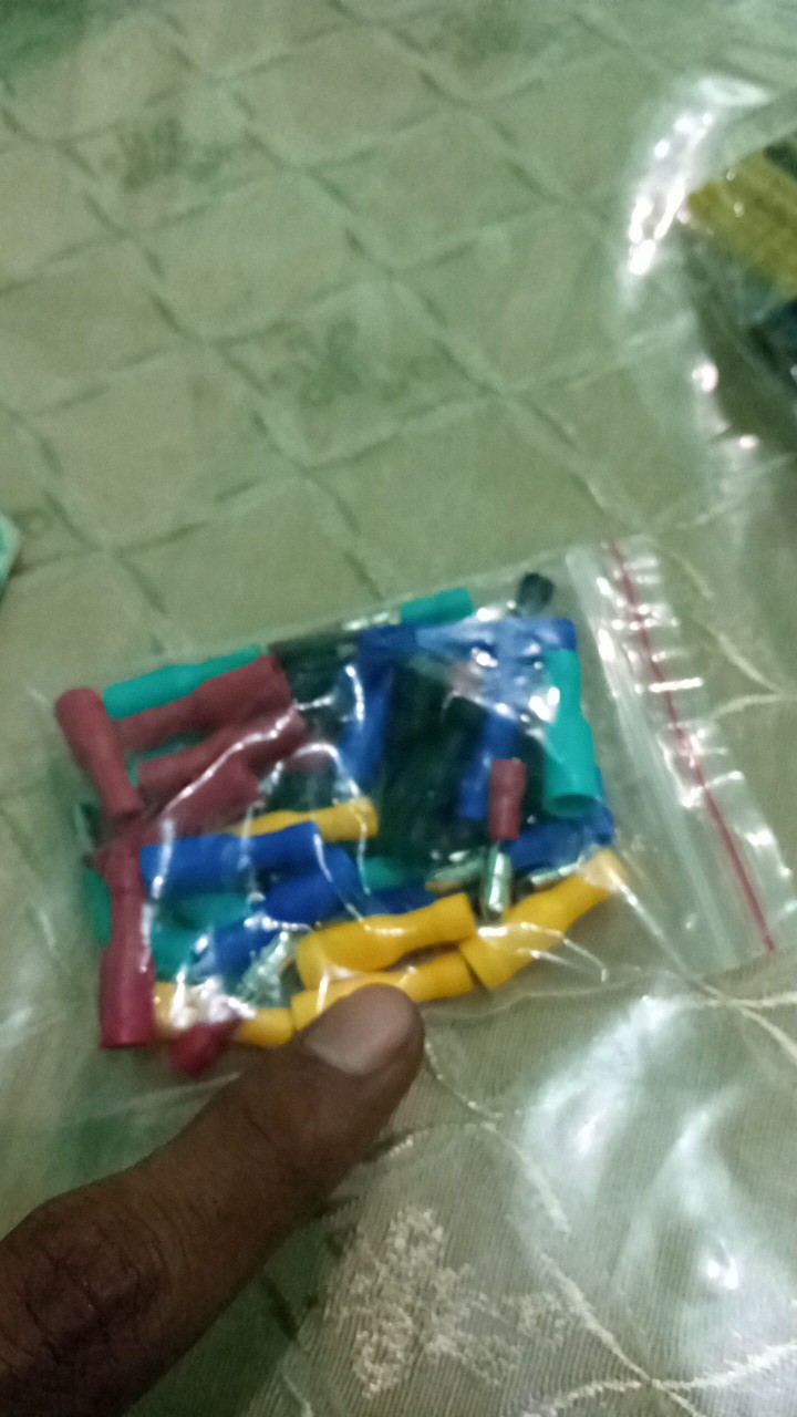 50pcs = 25pcs Male + 25pcs Female  Insulated Connector Crimp Bullet Terminal Untuk 22 ~ 16 Awg Wiring