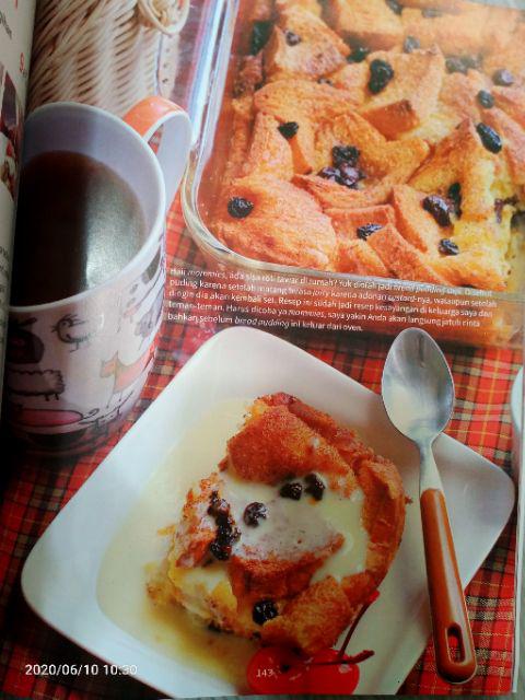 Simple And Moist Cake Cetakan Terbaru ( Free 1 Buku Resep & Celemek)