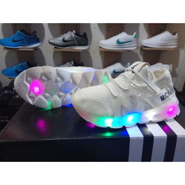 michael jordan slip on shoes