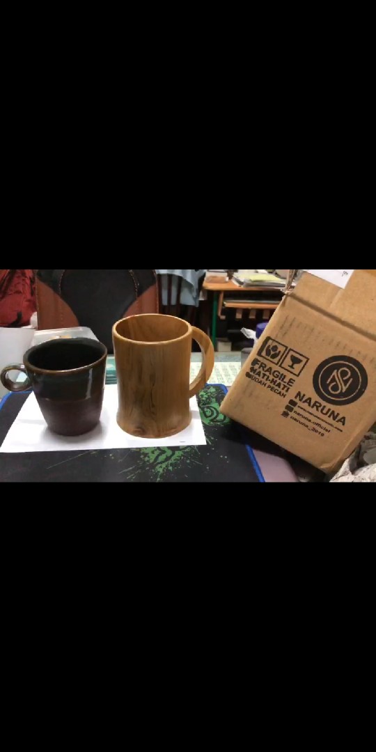 Naruna Cangkir Kayu Jati Asli Dengan Handle Bisa Grafir Satuan