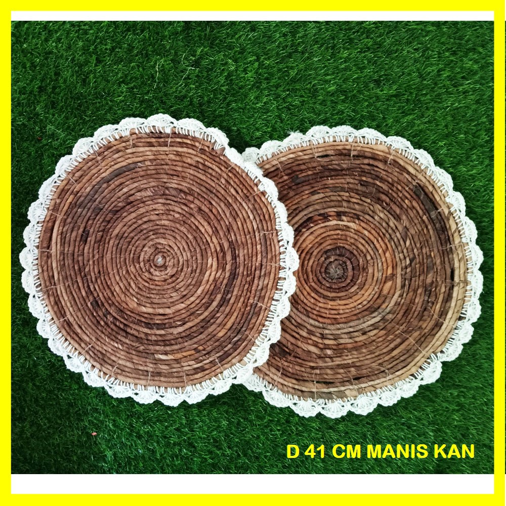 PLACEMAT ANYAMAN PELEPAH PISANG RAJUT RENDA