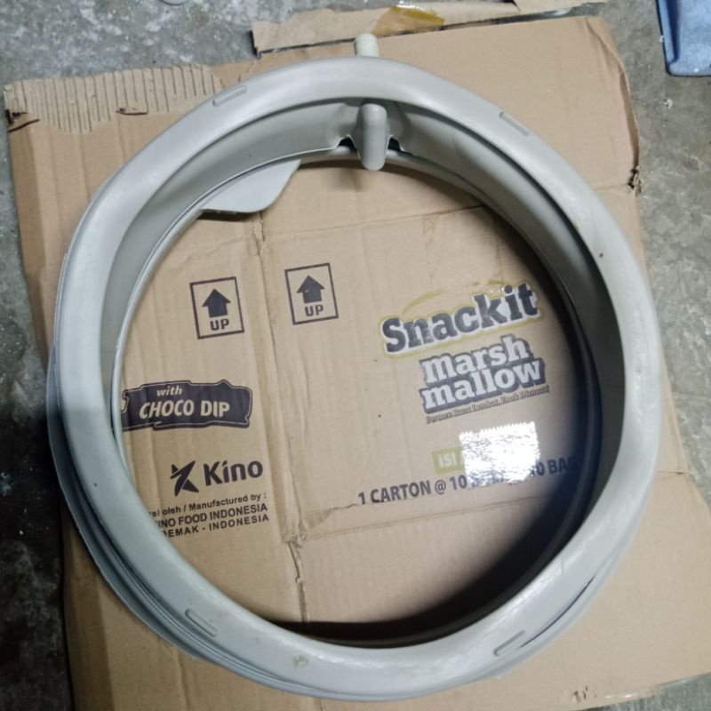 door gasket Electrolux ewf 1073A