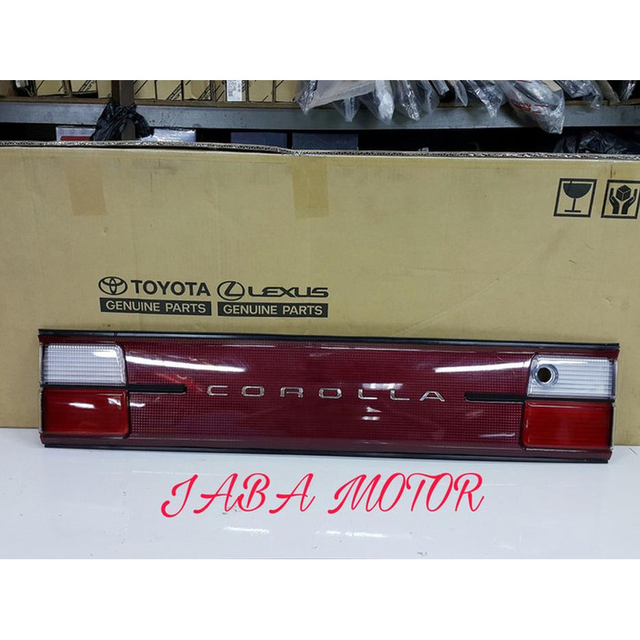 GARNIS BELAKANG COROLLA GREAT/REFLEKTOR BELAKANG COROLLA GREAT acce