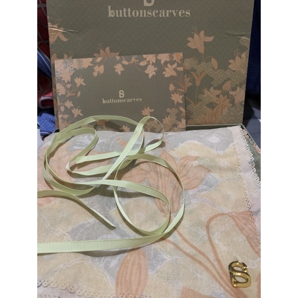 buttonscarves maharani lime preloved