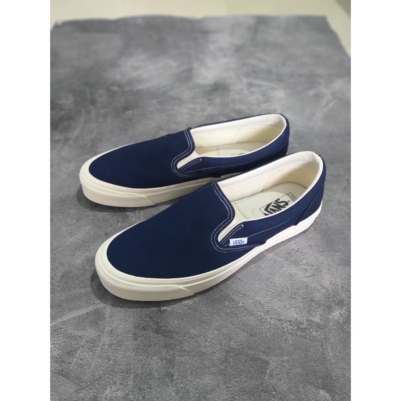 vans vault og peacoat 2016