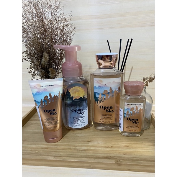 BBW (Bath & Body Works) Bath & Body Works Open Sky