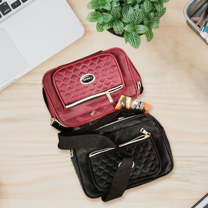 Tas Slempang Cewek Chibao Import Simpel Cantik Kekinian