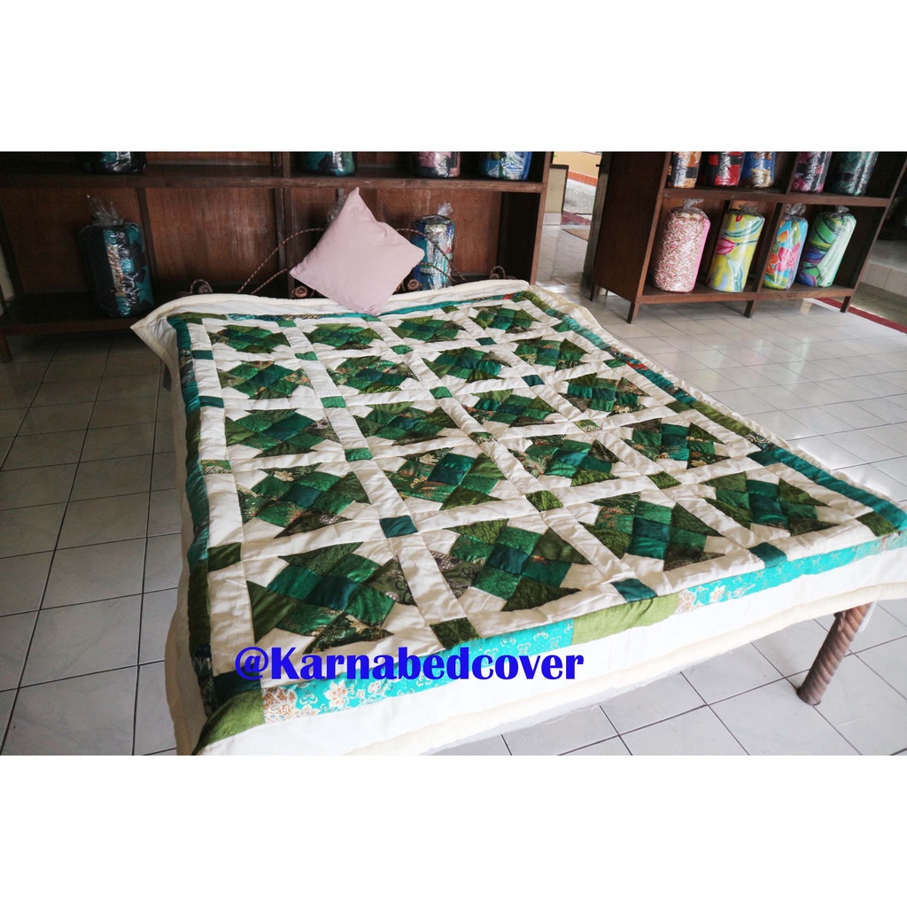 Bedcover Selimut Murah Batik Bali Uk 200x245 Motif Batik CAMPURAN Warna Hijau Botol Bahan Katun Halu