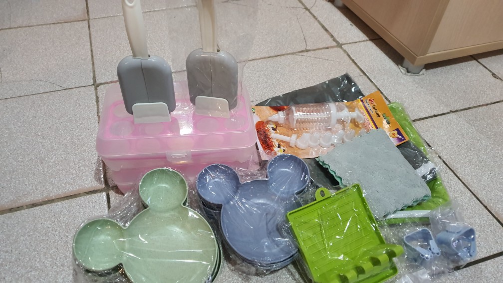 Rak Dapur Tatakan Tutup Panci & Spatula