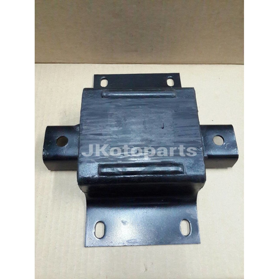 Trans Mounting Isuzu TLD56 Bison dobel
