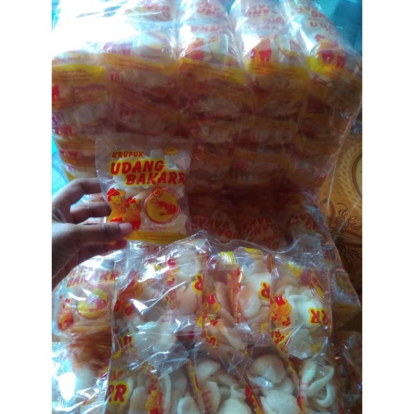 

Ready stok!!!! krupuk udang bakar!!! kemasan 1bal isi 5pak