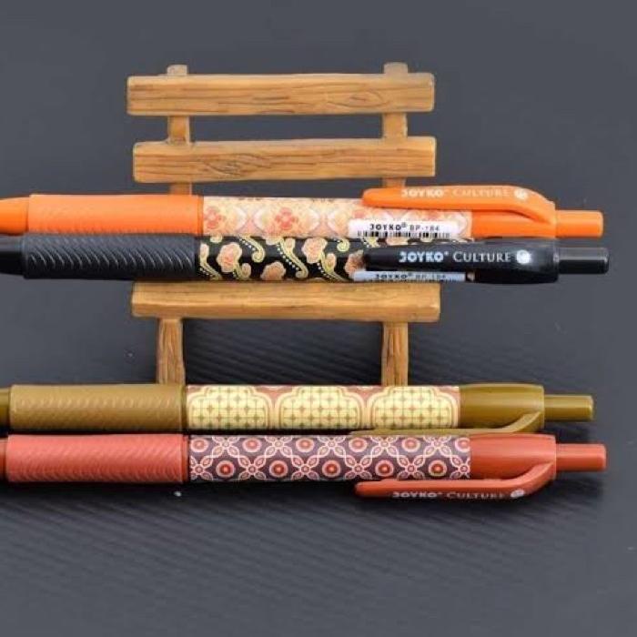 

Banyak Peminat PULPEN BATIK CULTURE JOYKO BP-184 (12PCS) D0S...