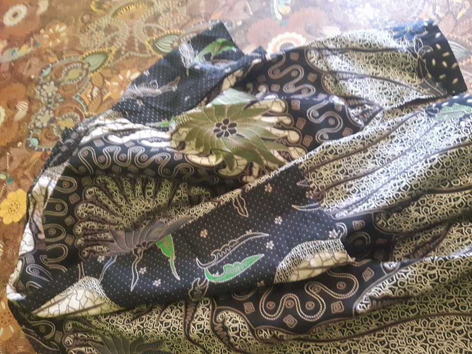 Wisanggeni Kemeja Batik Pria Lengan Pendek Full Furing By Dewo