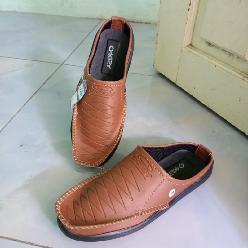 sepatu sandal pria selop bustong nyaman dipakai