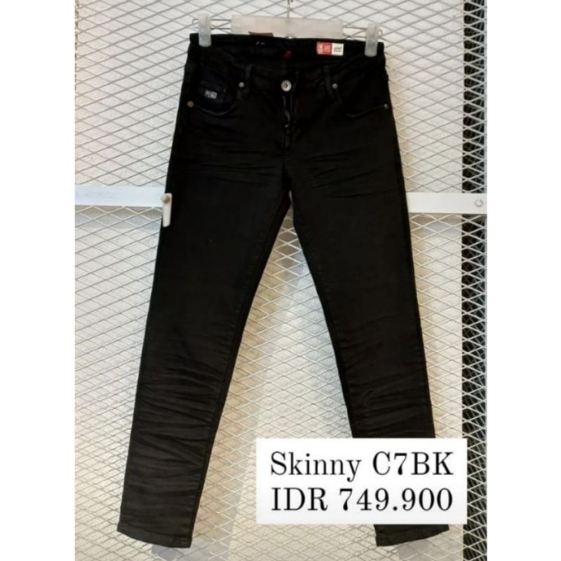 celana jeans wanita warna hitam pekat logo jeans original ready 2 model