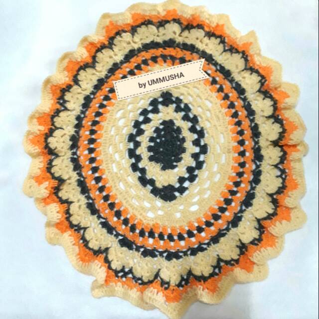 Taplak Rajut Oval Cantik