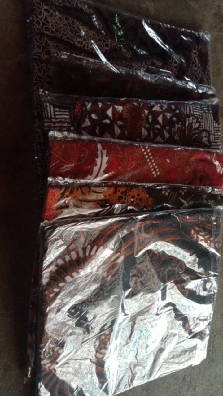 Gilang Kemeja Batik Pria Lengan Pendek Full Furing Bahan Katun Sragenan By Kanaya