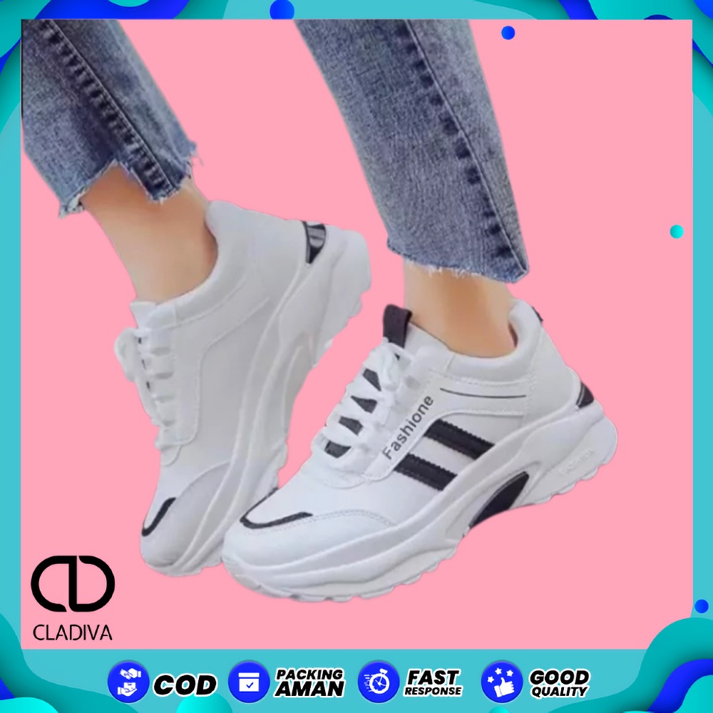 Sepatu Sneakers Wanita Gaya Korea Fashionable Spatu Fashion Fashione Perempuan Cewe Cewek Korean Style FSH154