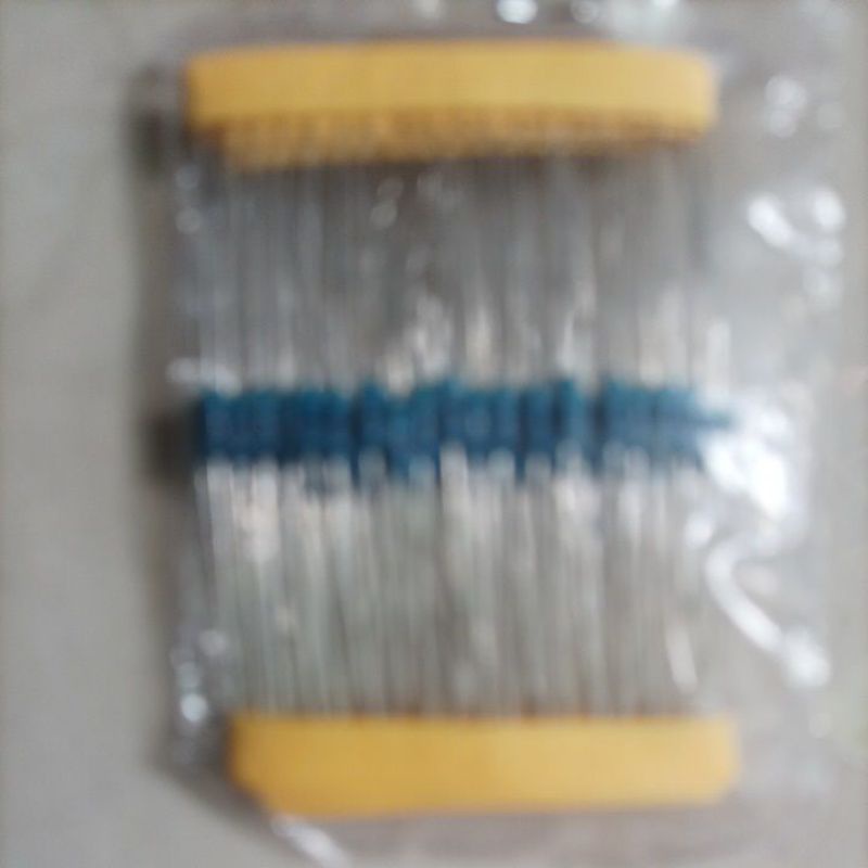 10pcs.2K7, ohm resistor metal film1/4. 1%