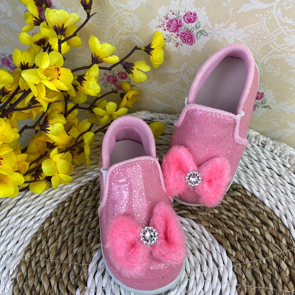 mandirishoesstore-SEPATU ANAK PEREMPUAN BERKILAU PITA BULU  SOL BUNYI CIT-CIT 1 2 3 TAHUN CAY41